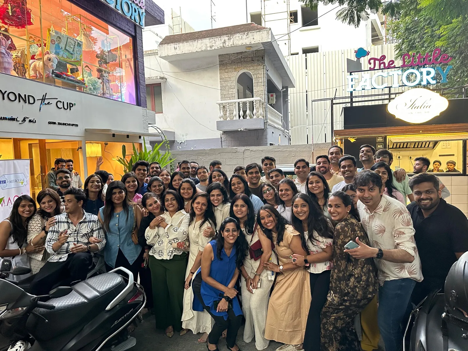 Large gathering of RYA Metro Star members and students